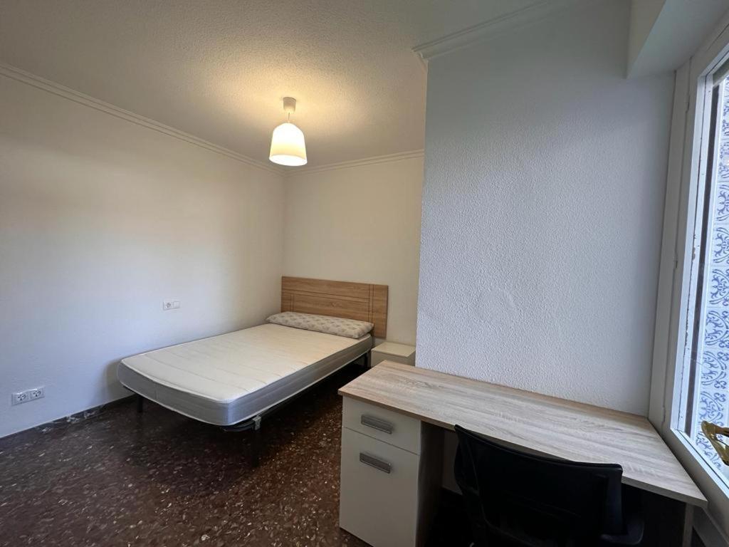 Piso 4 Dormitorios Centrico Con Gran Terraza San Juan  Εξωτερικό φωτογραφία