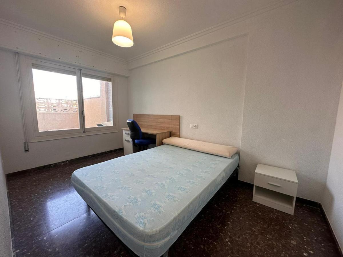 Piso 4 Dormitorios Centrico Con Gran Terraza San Juan  Εξωτερικό φωτογραφία